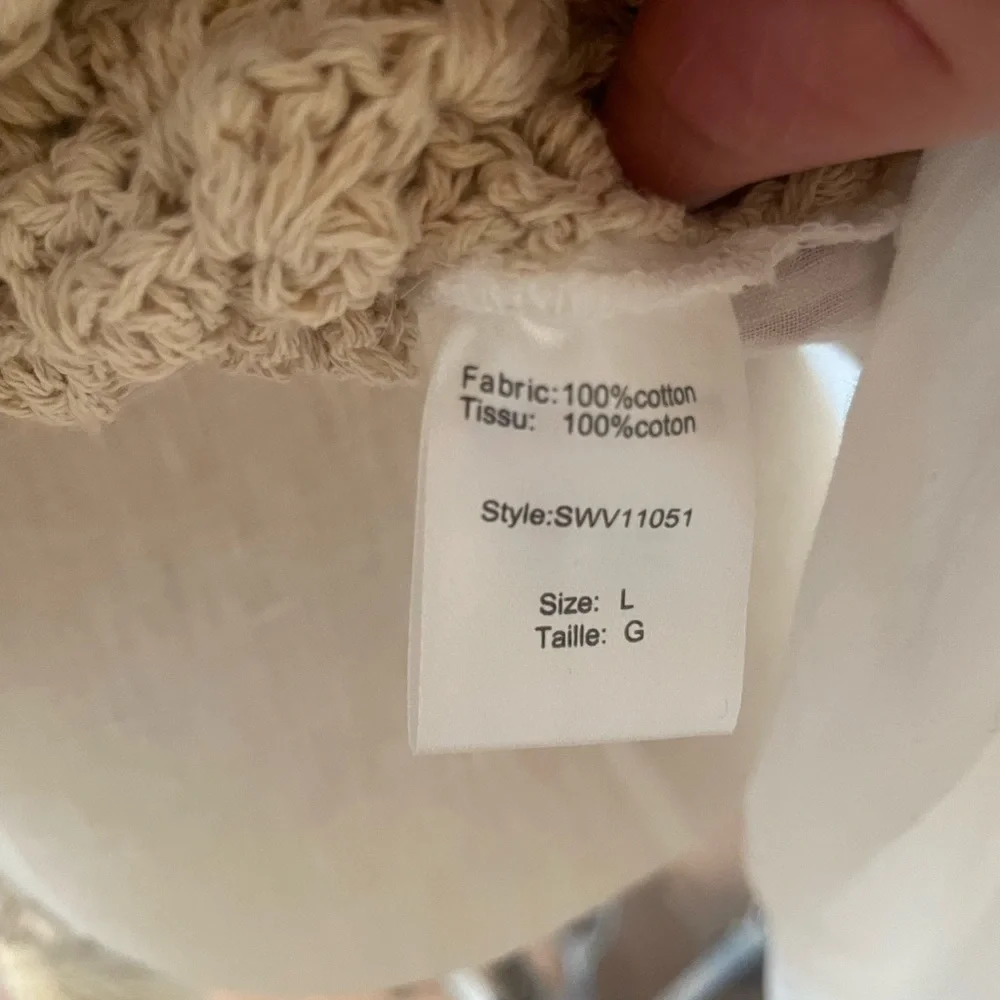 Elan Beige Crochet Blouse with White Sleeves - Picture 10 of 12